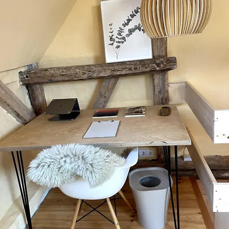 Apartman Idyllisches Mit Gartenzugang