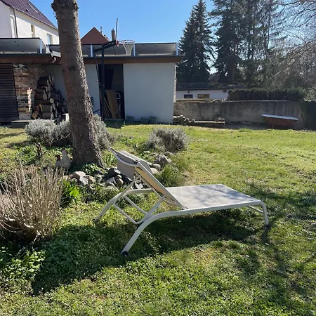 Idyllisches Mit Gartenzugang Apartment Taucha