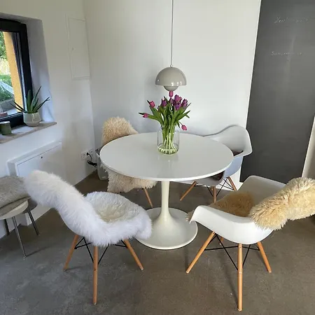 Apartman Idyllisches Mit Gartenzugang Taucha