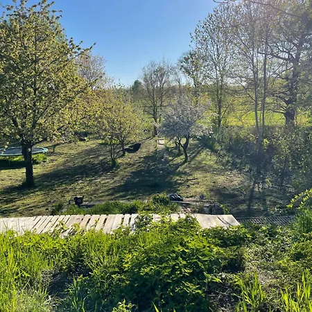 Idyllisches Mit Gartenzugang Taucha